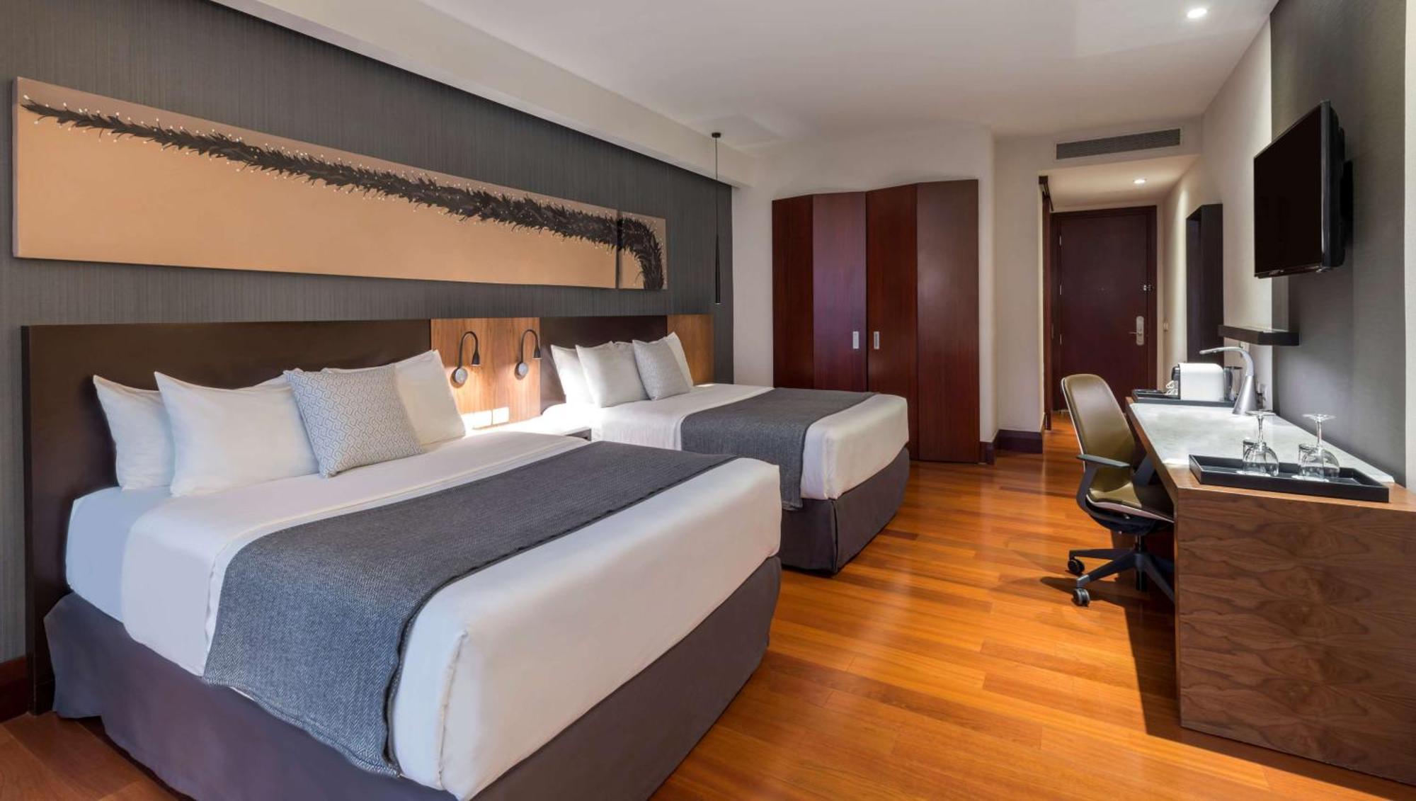 Nh Collection Guadalajara Providencia Hotel Kültér fotó